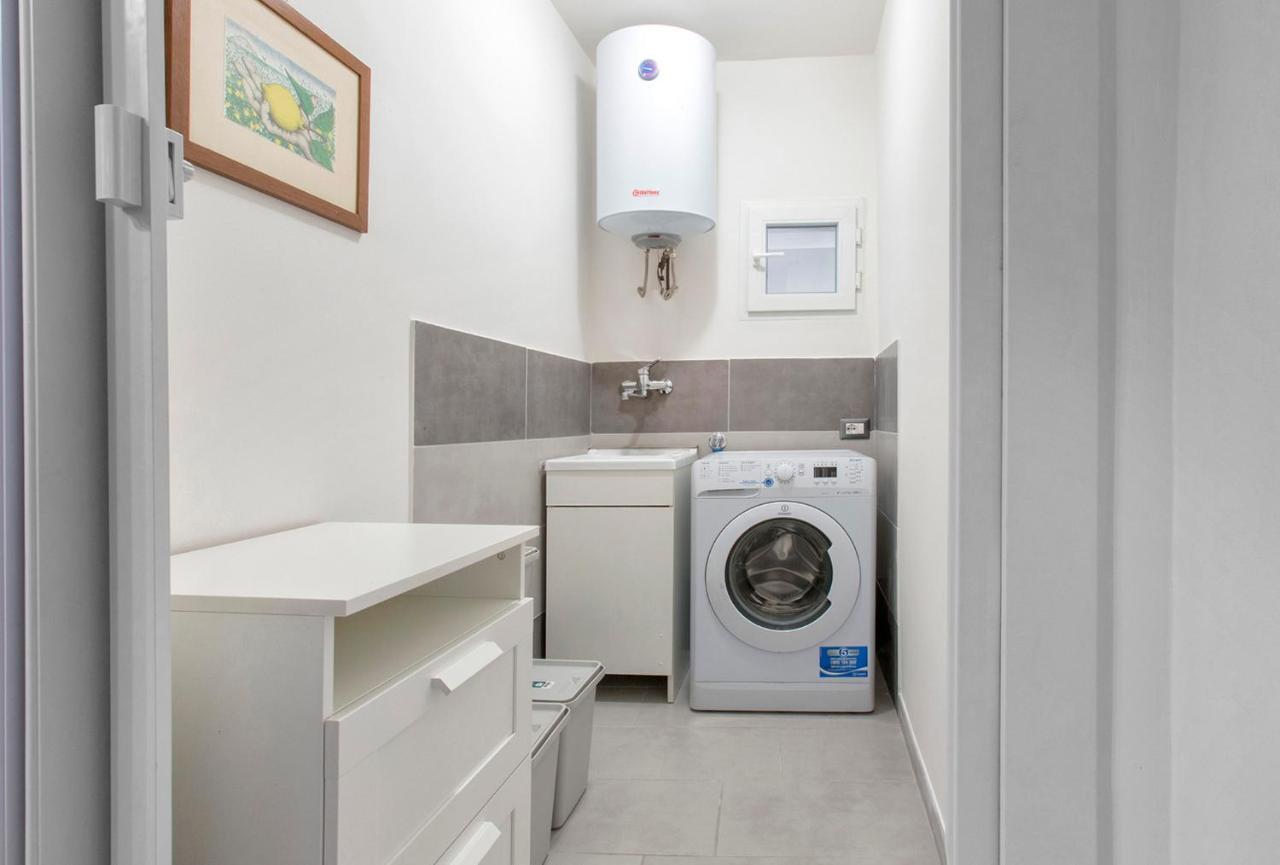 Casa Nichitta Apartment Катания Екстериор снимка